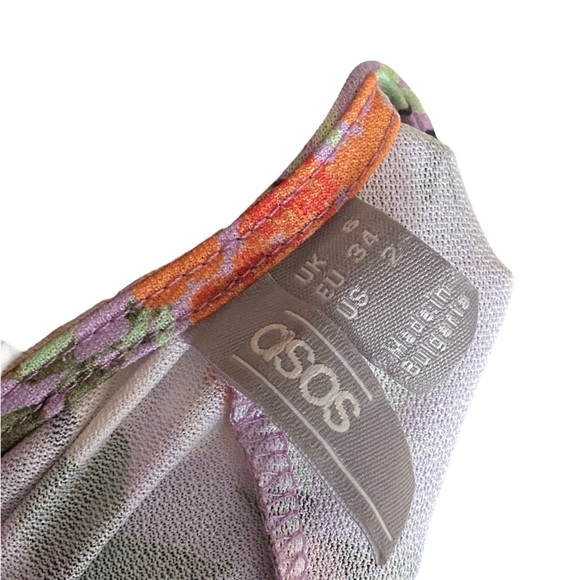 ASOS DESIGN size 2 petite floral backless halter pleated mini dress (multicolor) - Picture 8 of 11